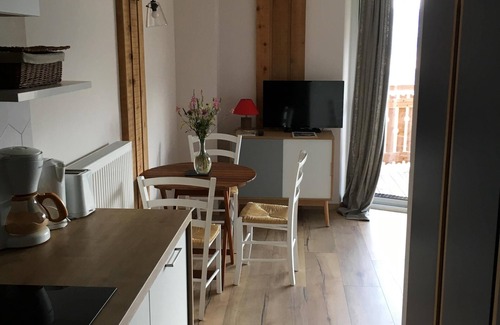 Pra Loup Apartment | Pra loup 1600 T2 with bedroom and terrace panoramic view 50 m from the slopes