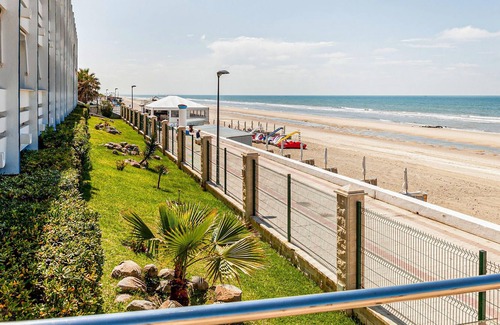 Sector D - Dehesa de las Marismillas Apartment | Practical vacation apartment on the Costa de la Luz.