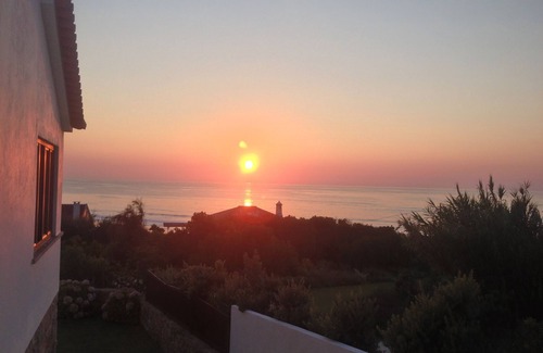 Colares House | Praia Grande Sea and Surf 30 km from Lisbon!