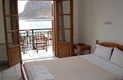 Monemvasia Hotel | Pramataris