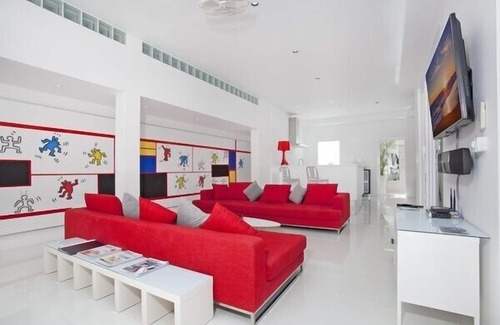 Pratumnak Hill Villa | Pratumnak Pool Villa Majestic Sunrise