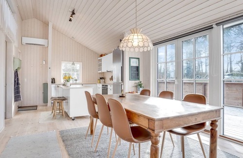 Borre House | "Preben" - 50m from the sea by Interhome