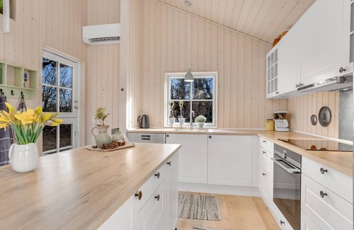 Borre House | "Preben" - 50m from the sea by Interhome