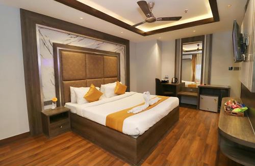 Khattalwada Hotel | Prem Dlx Hotel -3'Minutes WalkFrom NDLS Railway Station