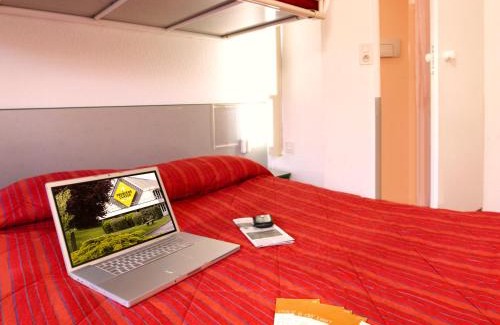 Tarbes Hotel | Première Classe Tarbes - Bastillac