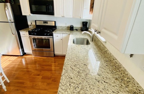 Ortley Beach House | PREMIER HOST-2BR SEASIDE PARK SUITE#4, One Short Block to Beach, Kit, Liv Room n