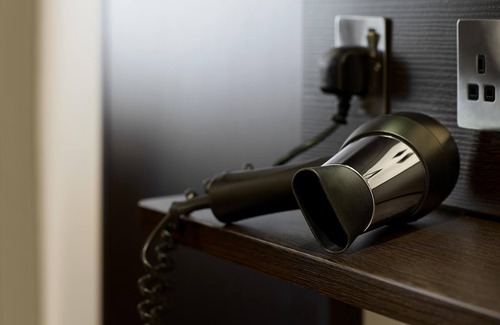 Horsham Hotel | Premier Inn Horsham Town Centre