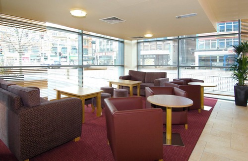 Leicester City Centre Hotel | Premier Inn Leicester City Centre - Train Station