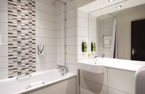 Lewes Hotel | Premier Inn Lewes Town Centre