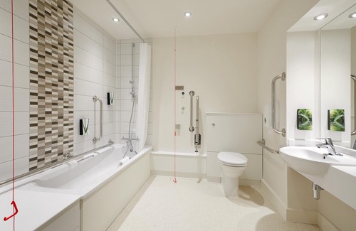 Gatwick Hotel | Premier Inn London Gatwick Airport