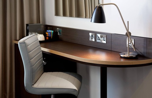 Cowley Hotel | Premier Inn Oxford Cowley