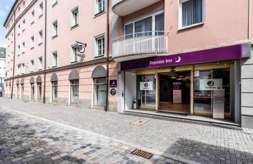 Passau Hotel | Premier Inn Passau Weisser Hase