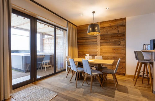 Haus im Ennstal Apartment | Premium Apartment with 2 bedrooms and sauna & whirlpool
