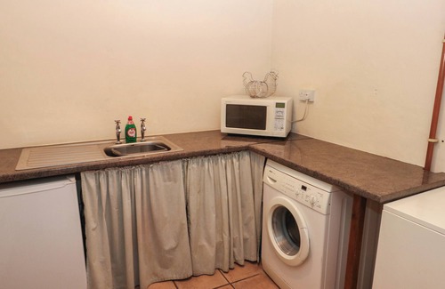 Pontfaen Cottage | PRESELI HILLS COTTAGE, pet friendly, with open fire in Fishguard