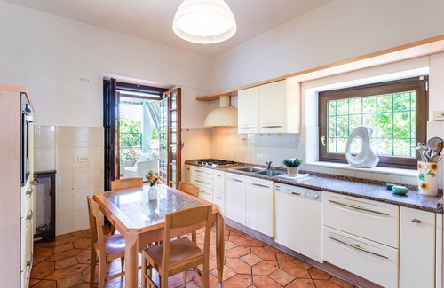 Anzio Villa | Presidential villa in EXCLUSIVE use with pool and barbecue 300m from the sea