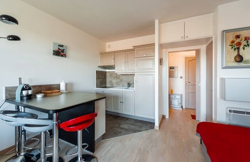 Giens Apartment | PRESQU'ILE DE GIENS STUDIO SEA VIEW NEAR VILLAGE AND BEACHES