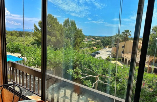 Giens Apartment | PRESQU'ILE DE GIENS STUDIO SEA VIEW NEAR VILLAGE AND BEACHES