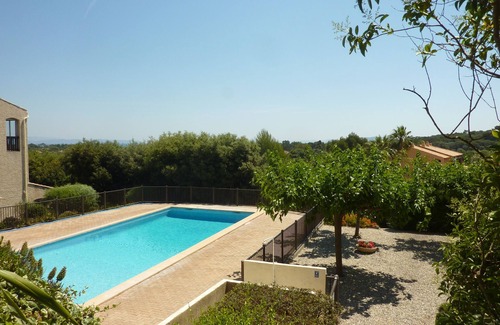 Giens Apartment | PRESQU'ILE DE GIENS STUDIO SEA VIEW NEAR VILLAGE AND BEACHES