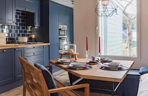 Deal Cottage | Pretty cottage near the sea, Poppy Cottage