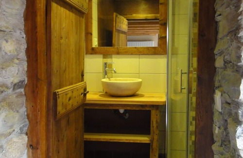 Saint-Veran Ski Chalet | Pretty renovated and independent 4 * farm (6-12 pers.)