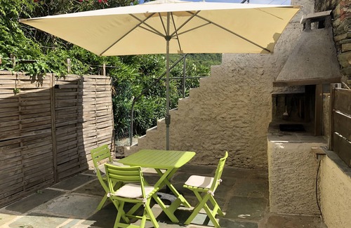 Centuri House | Pretty renovated village house 5 minutes from a beautiful fishing port