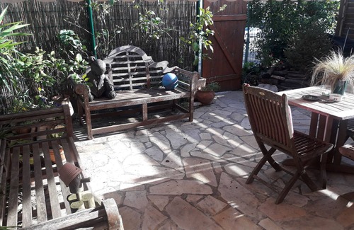 Villeneuve-Loubet House | Pretty Villa in private domain, terraces, clim, 2 swimming pools, tennis, restaurant, park