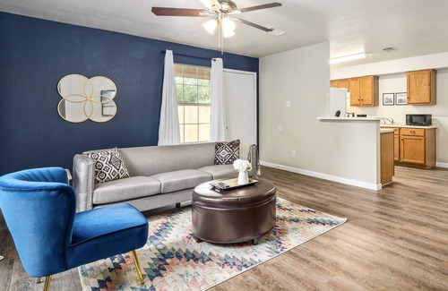 Cypress Apartment | Price Drop! Off-Apt 3BR Fast Wifi & More-12B