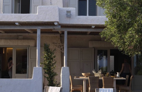 Torre Vado Villa | Prickly Pear Villa with pool