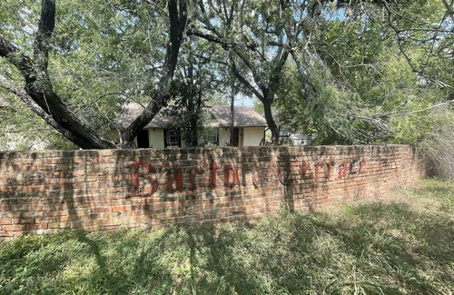 Barton Hills Condo | Prime Austin Condo - Ideal Living