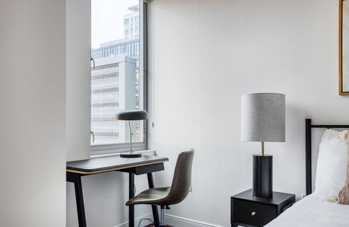 Shawmut Apartment | Prime Ink Block Studio w. W/D and Gym by Blueground