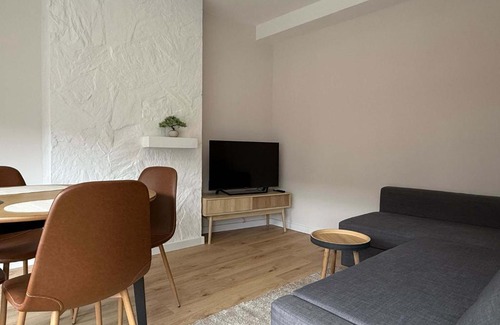 Eindhoven Apartment | Prime Location 1BR Apartment Walk Everywhere