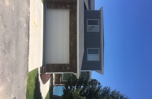 Harbor Village House | Prime location! 3 bedroom Gorgeous Bear Lake view