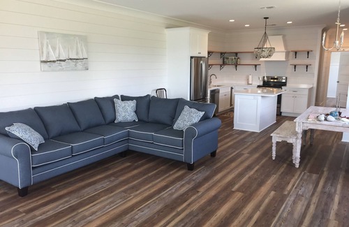 Old Town House | “Prime Location” New Beachfront 3 Bedroom on the BEACH in downtown Bay St Louis