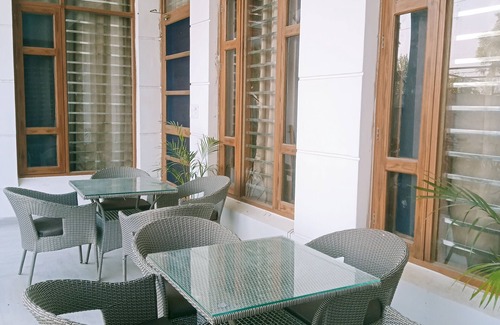 Kishangarh Villa | Prime location Walking distance from Sukhna lake ,Rock garden Chandigarh