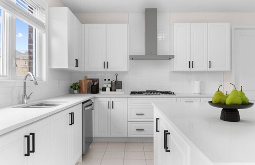 Otonabee-South Monaghan House | Prime Peterborough: 4BR + Office, Newly Renovated