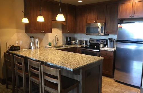 Breckenridge Resort | Primer ski in/out Grand Lodge on Peak 7