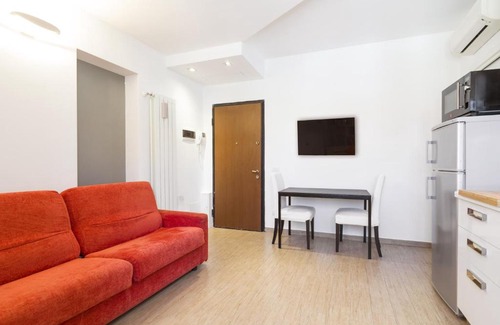 Porta Venezia Apartment | PrimoPiano - Melzo A