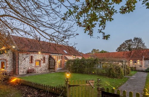 Roughton House | Primrose Farm Barn is an exquisitely finished luxury barn conversion with an indoor heated swimming