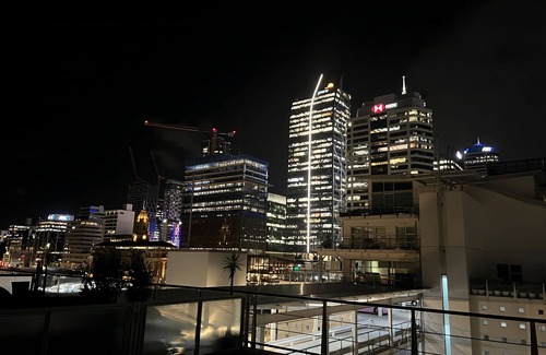 Auckland Central Business District Apartment | Prince Wharf: Harbour & Skytower View Suite with Balcony