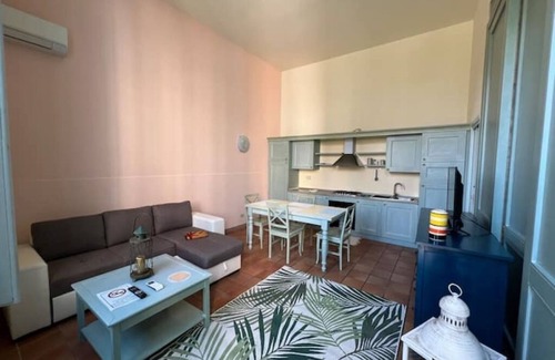 Calambrone Apartment | Principi di Piemonte con Piscina