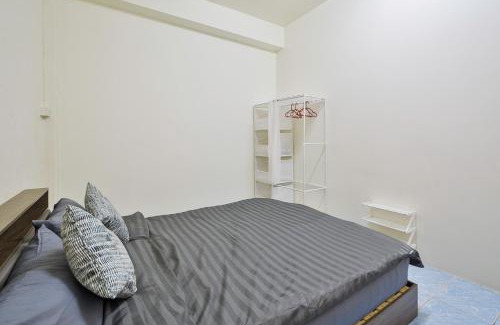 Khlong Toei Apartment | Prism House Thonglor- Affordable, Smart Stay in Sukhumvit