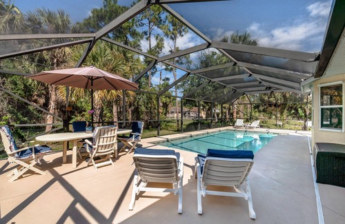 Sebastian Highlands House | 🍹🌞 Pristine Paradise! Heated Private Pool, Boat Parking, Near Beaches!