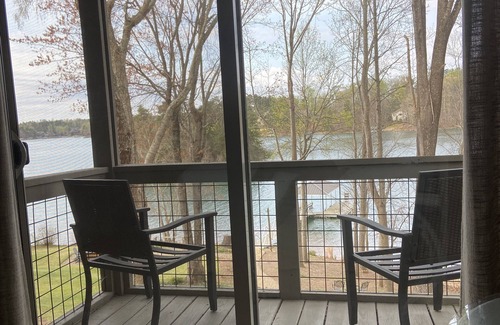 Seneca House | Pristine views from Lakefront Home