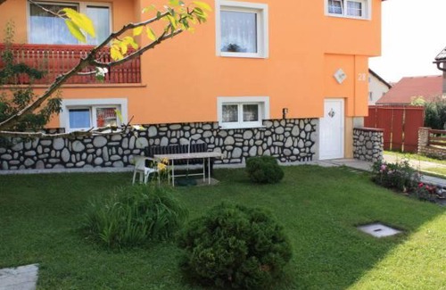 Nova Lesna House | Privát Kamila