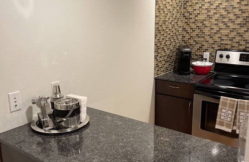 Zilker Condo | Private 1BD 1BR in the heart of South Lamar.