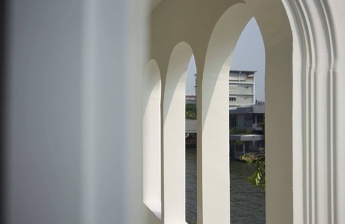 Phasi Charoen Villa | Private 3 Bedroom Pool Villa Riverside in Bangkok - 1 min from MRT Bang Phai