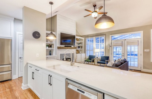 Sugarwood Beach House | Private 5-bedroom house with private screened in pool and beach access