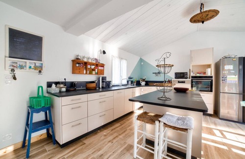 Barbatre Ski Chalet | Private access to the beach - House for 6