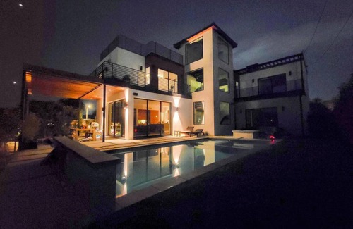 Mar Vista House | Private Aerial Sanctuary Exclusive 360° Ocean Views