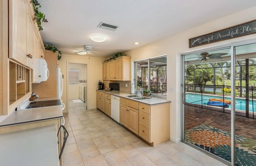 Pelican House | Private All Inclusive Vacation Home Near Yacht Club and Ft Myers Beaches